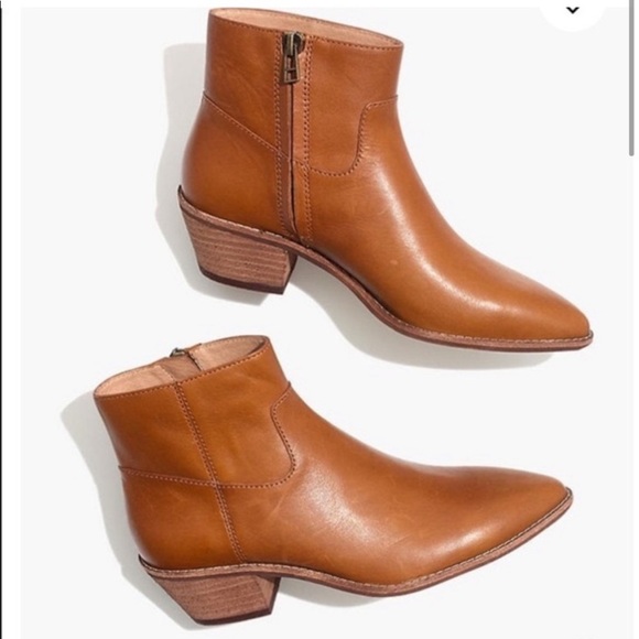 Madewell Shoes - Madewell The Charley Western Bootie in Leather K5307